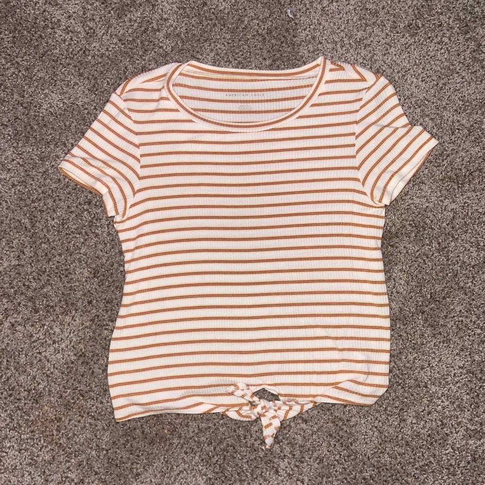 American eagle outfitters top. In very good condition.
